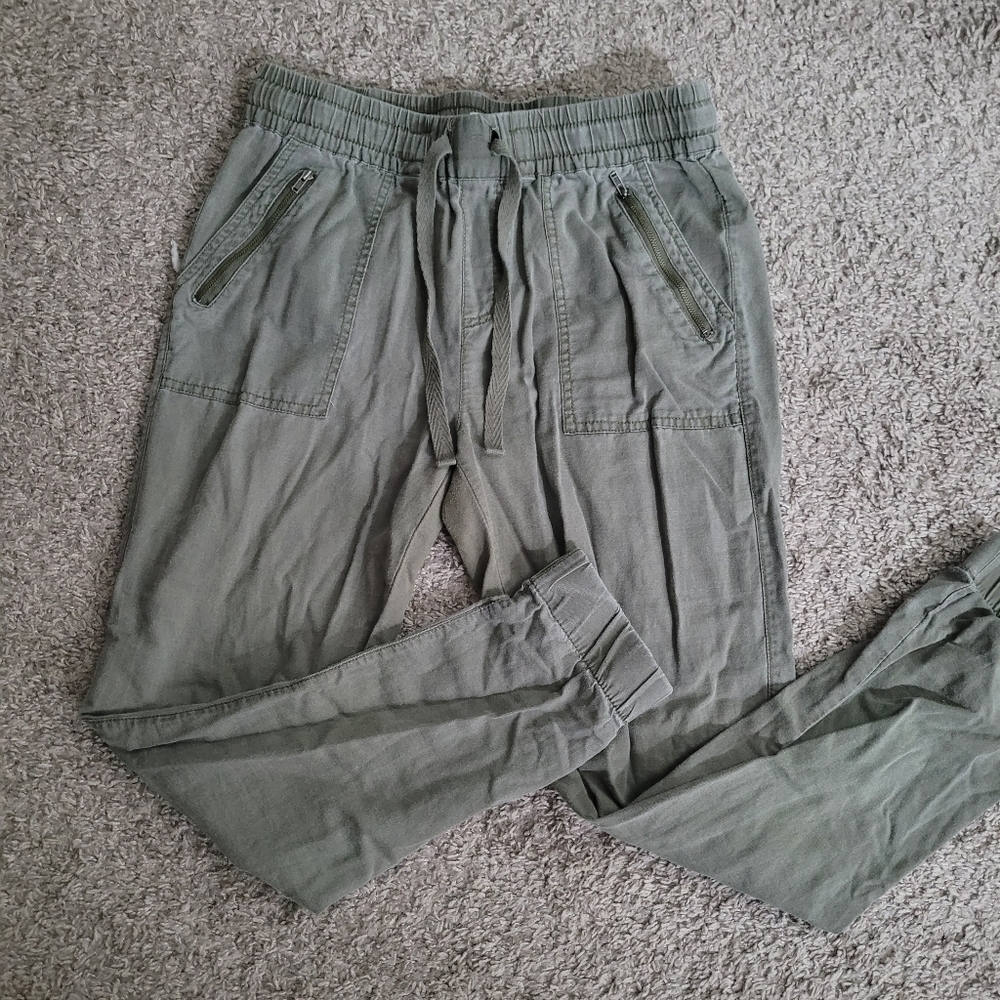 Garage Green Joggers, Size Medium